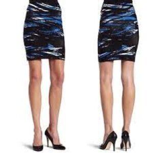 BCBGMAXAZRIA Bodycon Bandage Pencil Skirt Women's size S Black Blue & White NEW